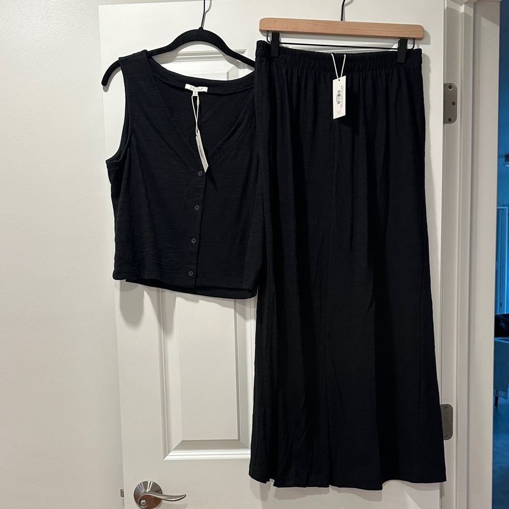 Z Supply Black Textured Set